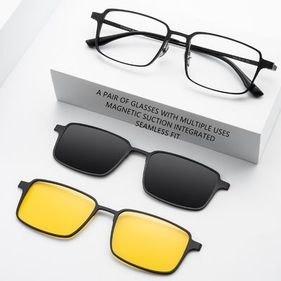 Bon prix C'est une voiture à vision nocturne polarisée. Clip magnétique sur lunettes. en ligne