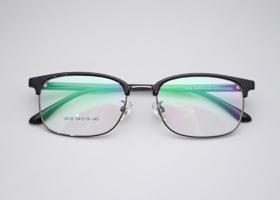 Buen precio Protección de los ojos Negocio de la moda Estructura metálica Marco óptico 3516 en línea